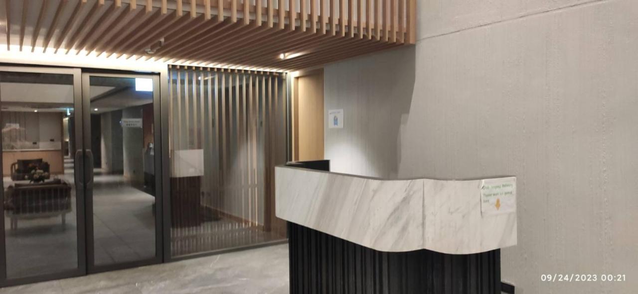 בנגקוק Tierra Residences מראה חיצוני תמונה